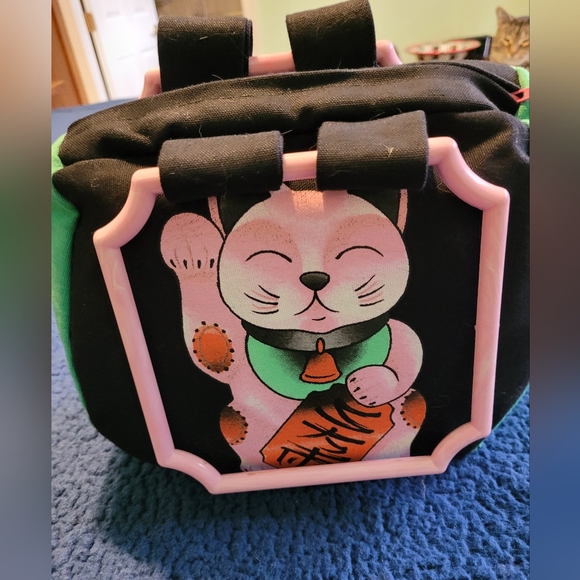 Handmade, hand-painted Chinese Fortune Cat handbag. - Picture 6 of 10